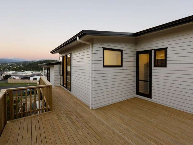 30 King Charles Drive Kingsley Heights_27