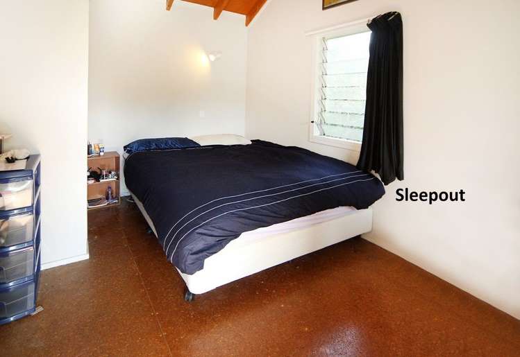 17 Hellyers Street Birkdale_10