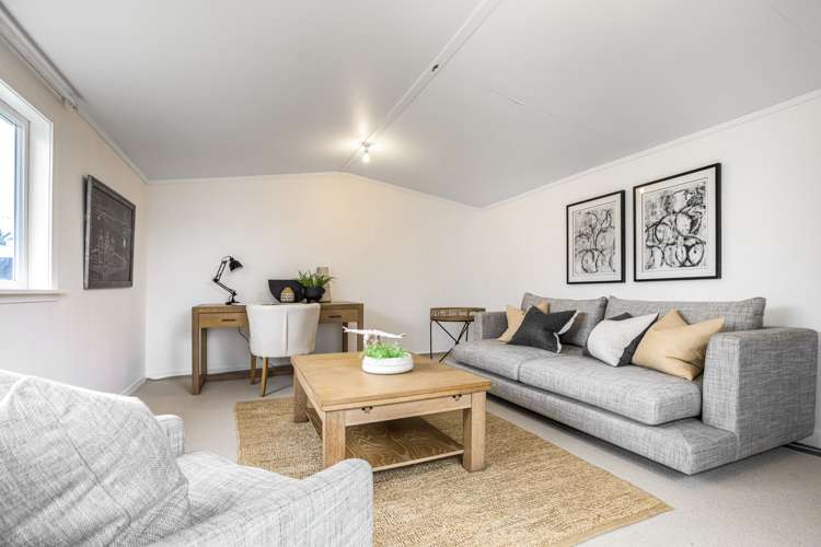 33 Muir Avenue Mangere Bridge_19