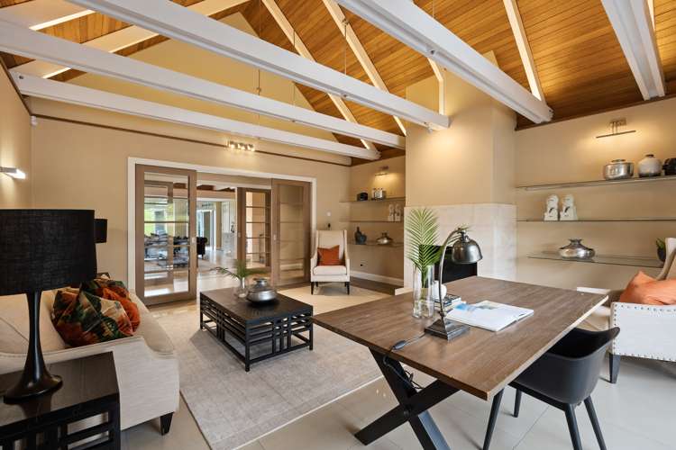 878 Ridge Road Riverhead_13