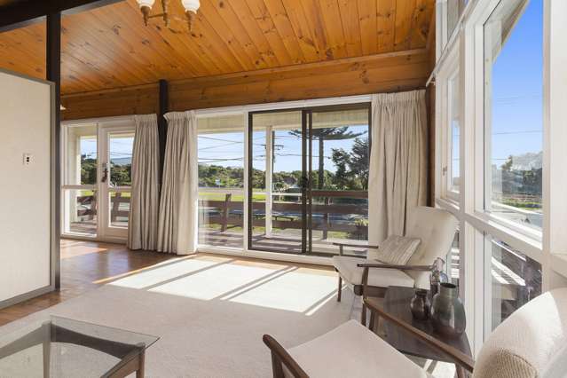 20 Field Way Waikanae Beach_3