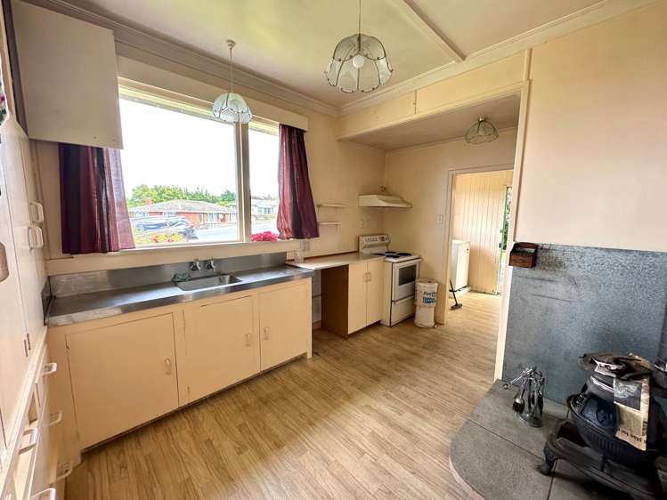 228 Clyde Street Balclutha_15