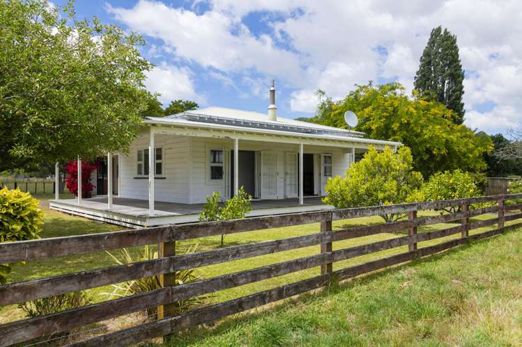 285 Waiomoko Road Whangara_25