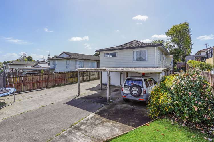 2/4 Ebenezer Way Clendon Park_10