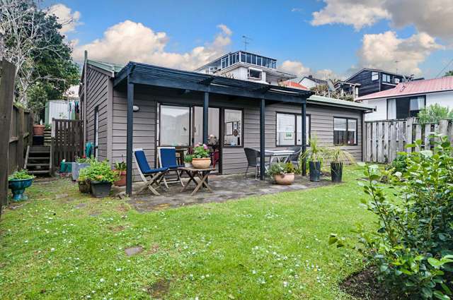 16a Godden Crescent Orakei_1