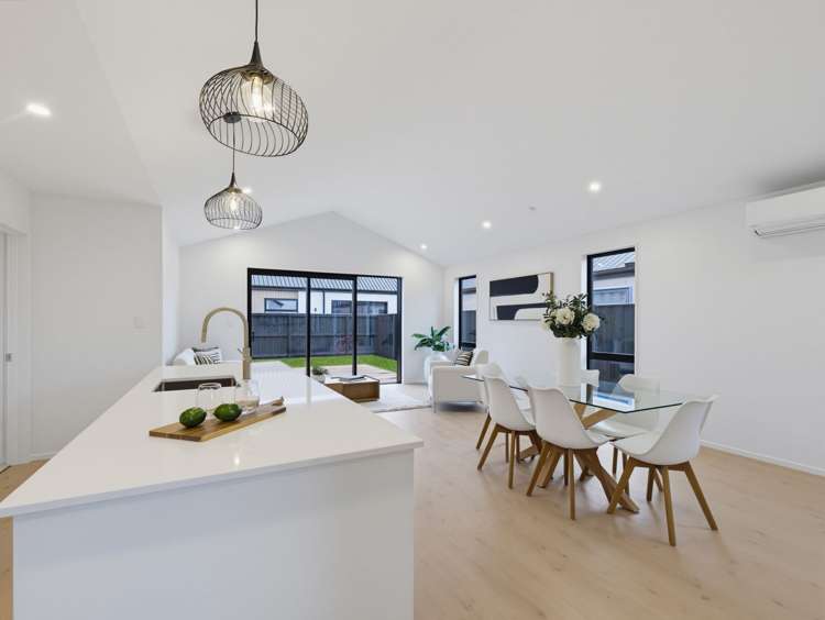 9 Guinea Drive_5