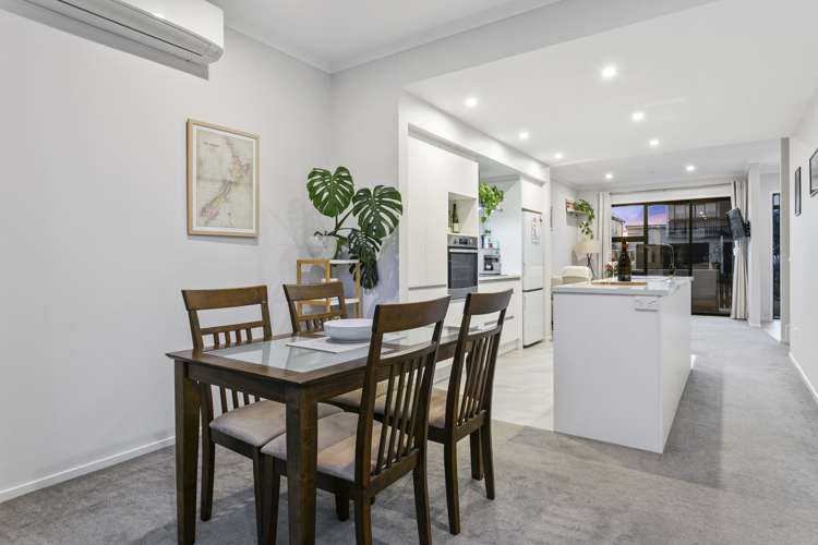 7 Sacred Kingfisher Road Hobsonville_0