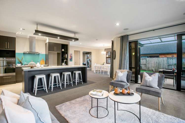 9 Ventura Key Papamoa_1