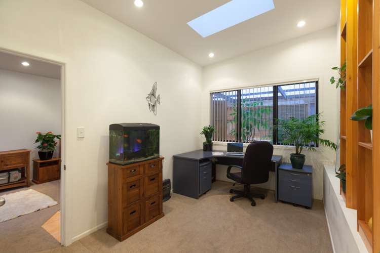 24a Cambridge Road Riverhead_16