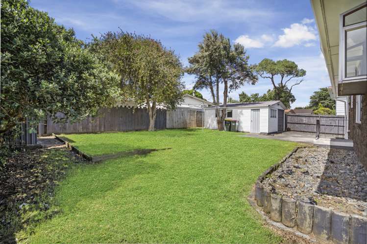 14 Burbank Avenue Manurewa_19