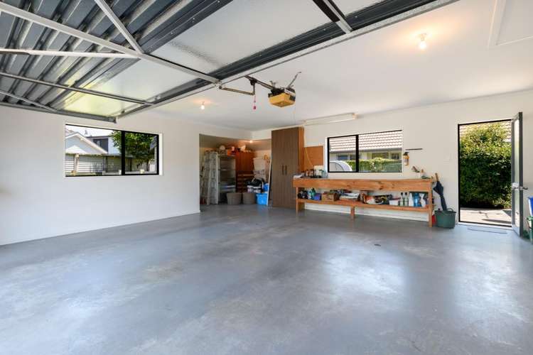 55 Kings Avenue Matua_20