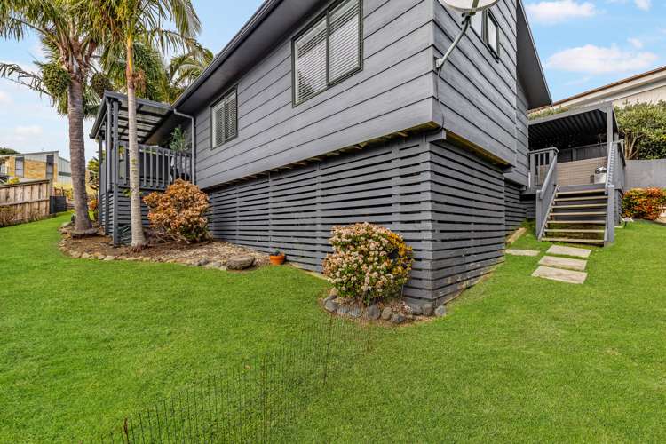 14 Falls View Road Paihia_16