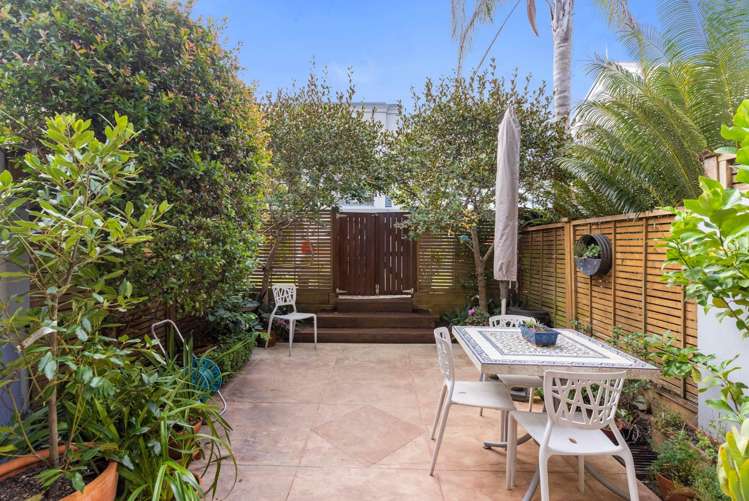 2/225 Jervois Road Herne Bay_12