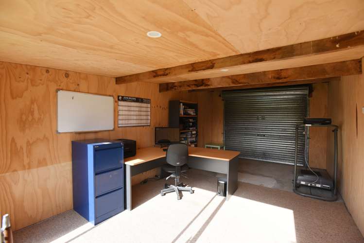 431 Great North Road Winton_17