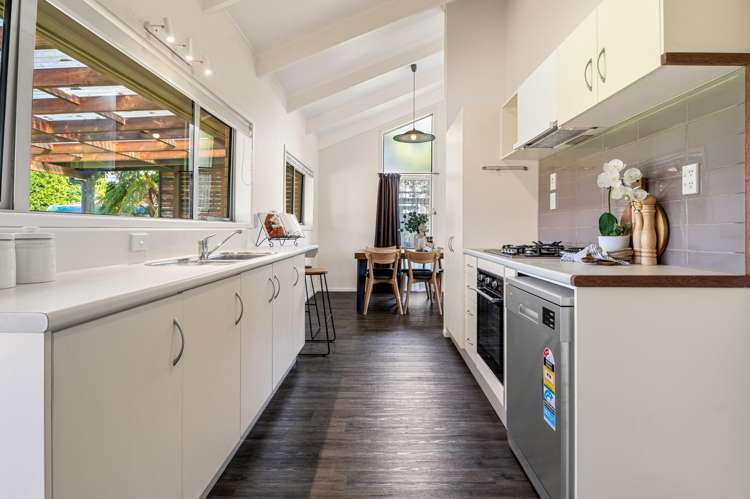 17 Sala Street Whakarewarewa_9