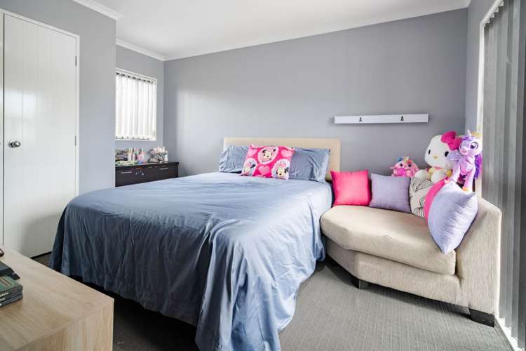 10 Millcroft Lane Ranui_11