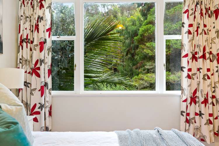 38 Laingholm Drive Laingholm_11