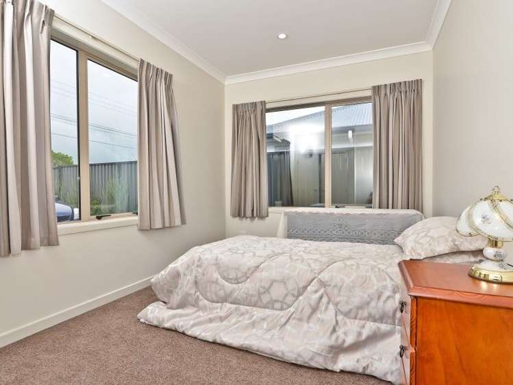 42 Saxbys Road Glenview_5