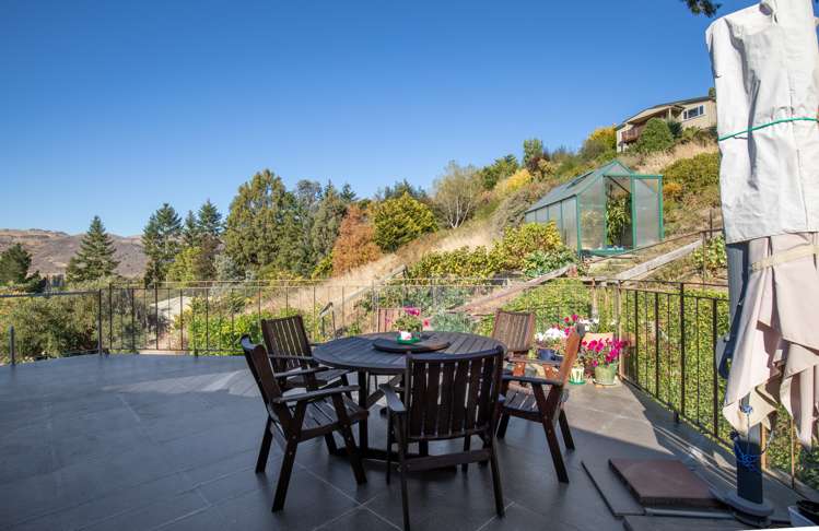 16 Edinburgh Street Green Island_20