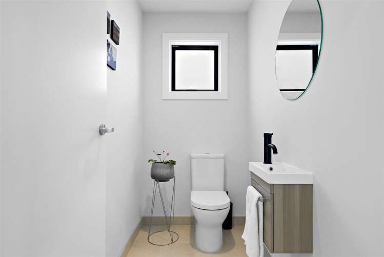 3 Peterley Road Lower Shotover_24