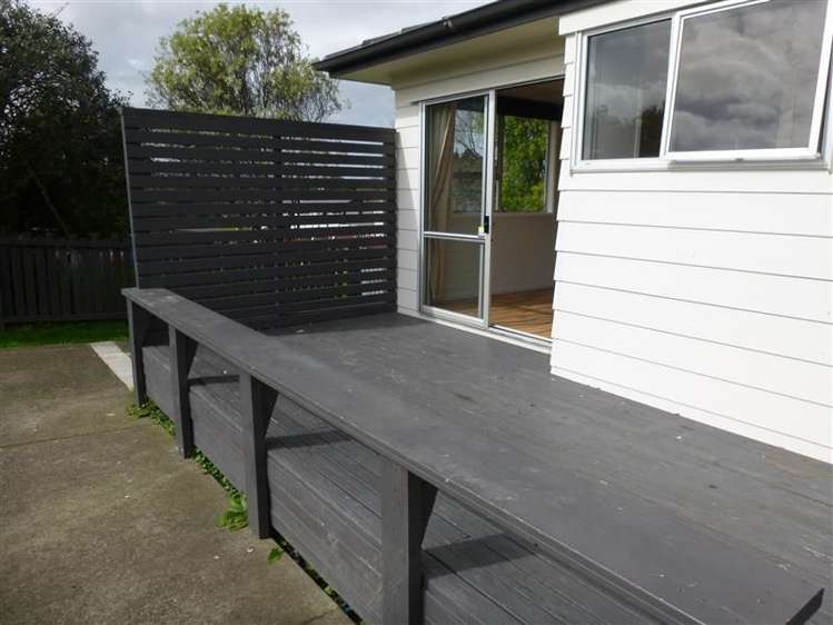 24 Gambare Place Wattle Downs_11