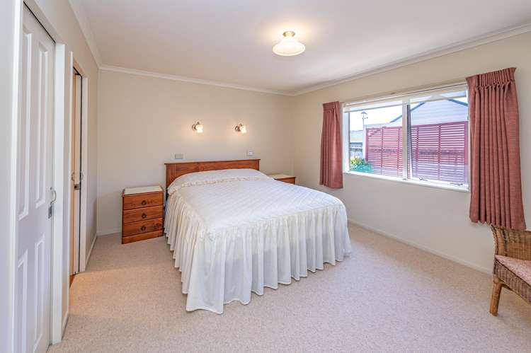 25 Bens Place Springvale_14