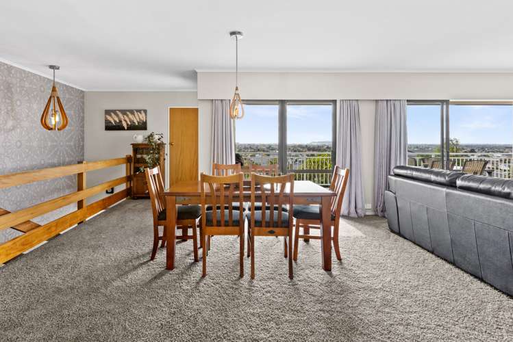 58 Churchill Drive Taradale_4