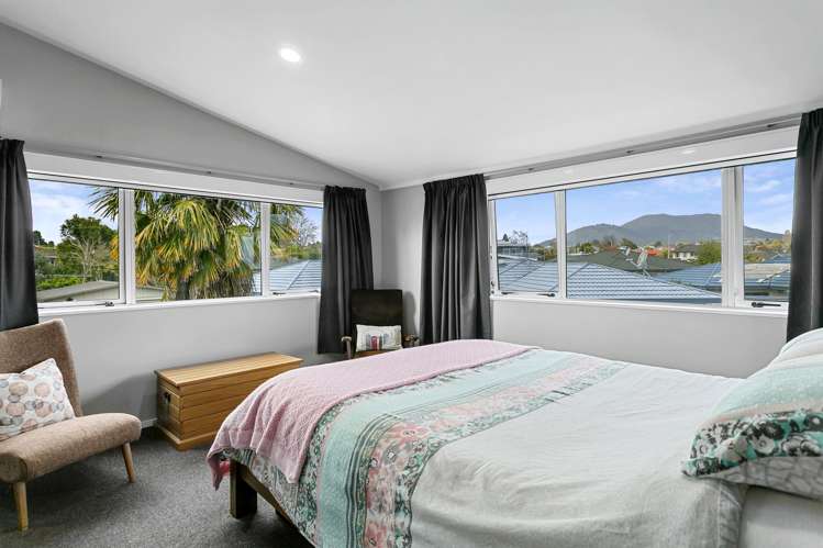 2/134 Roberts Street Taupo_11