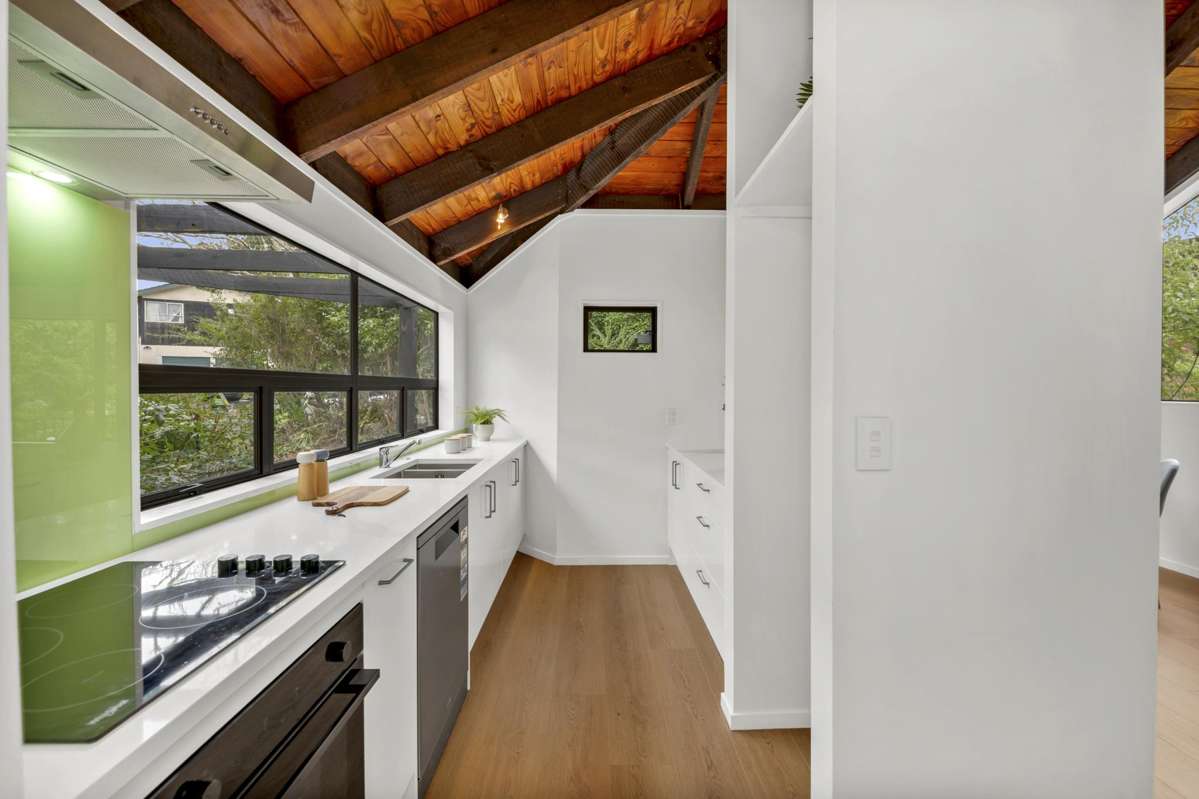 64A Mirrabooka Avenue_2