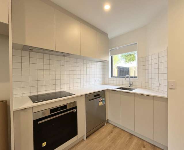 8/176 England Street 1477_2