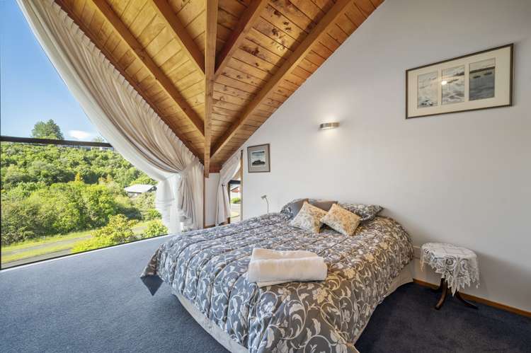 5 Te Urunga Place Acacia Bay_22