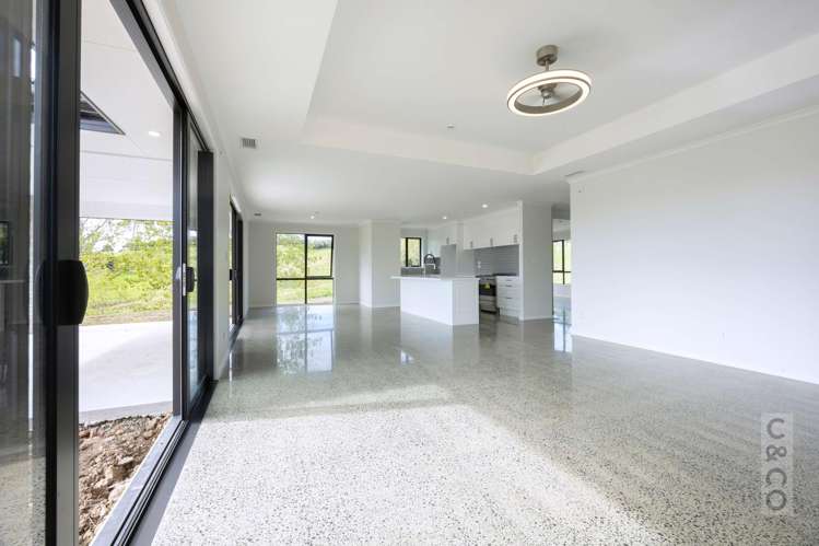 524 Ridge Road Riverhead_21