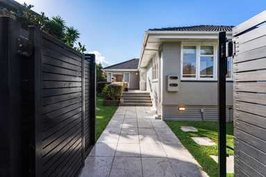 2/37 Inkerman Street_1