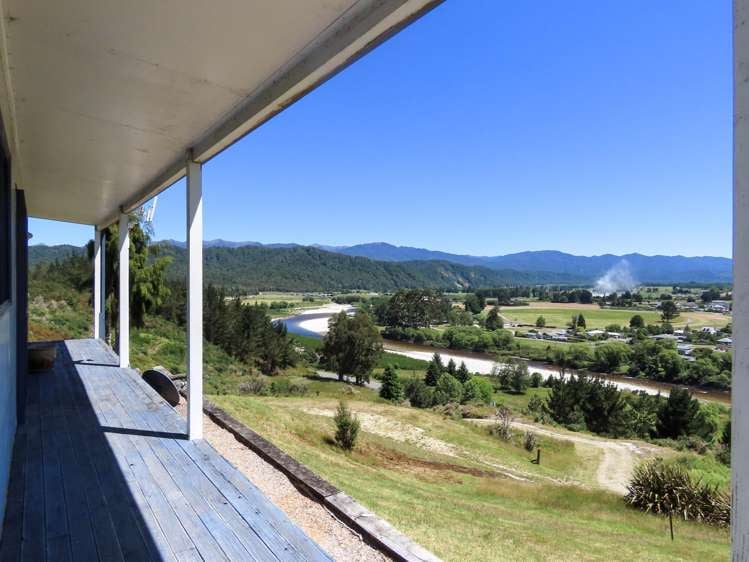 3 Grey Road Reefton_6