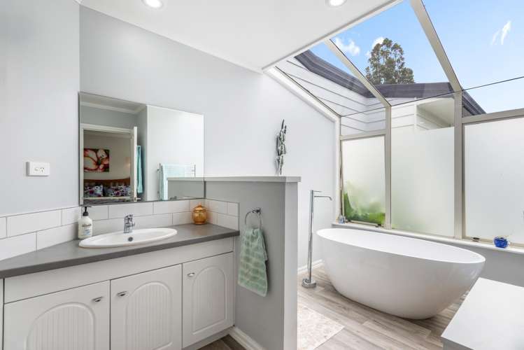 54A Goods Road Otumoetai_9