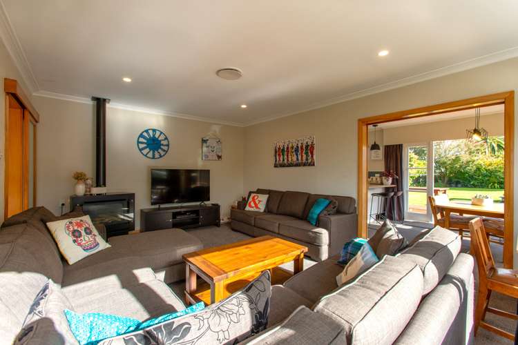 41 Guy Street Dannevirke_12