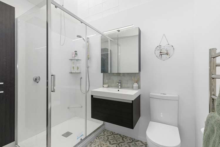 3/2 Alice Street Alicetown_6