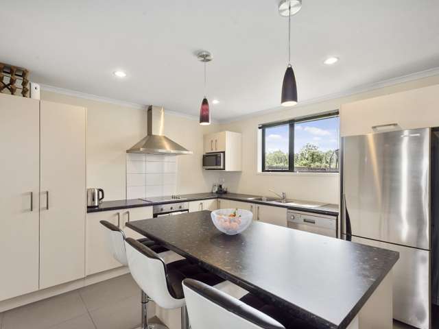 212 Saint James Drive Huntington_2