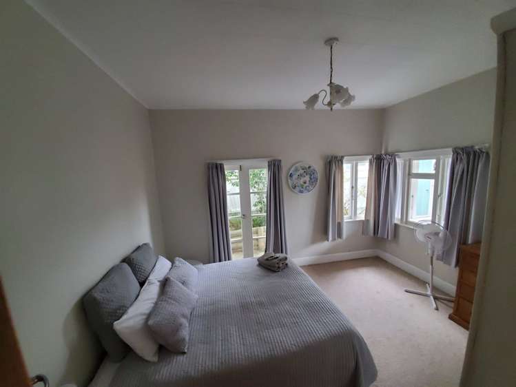 56 Freyberg Street Lyall Bay_10