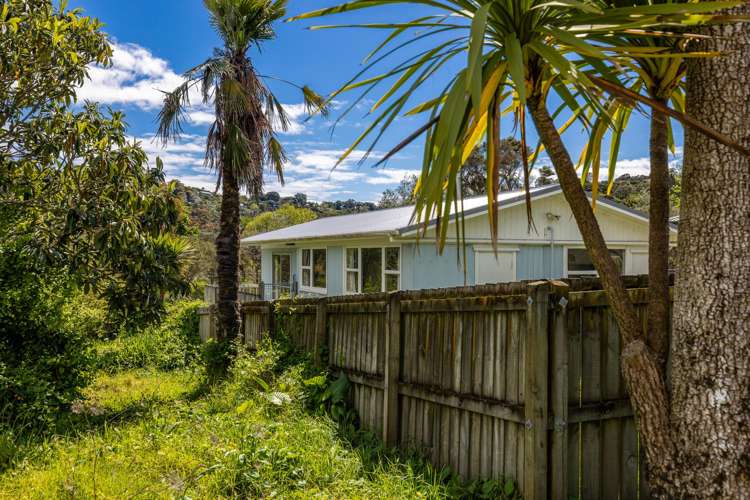 1 Crescent Road East Ostend_15