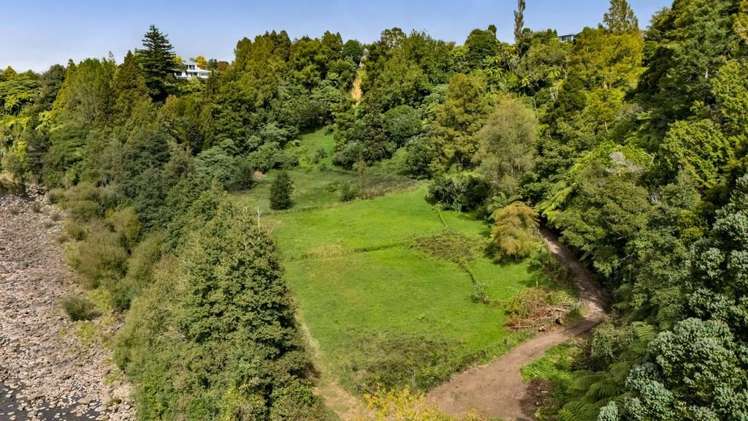 525F Mangorei Rd, Highlands Park New Plymouth_4