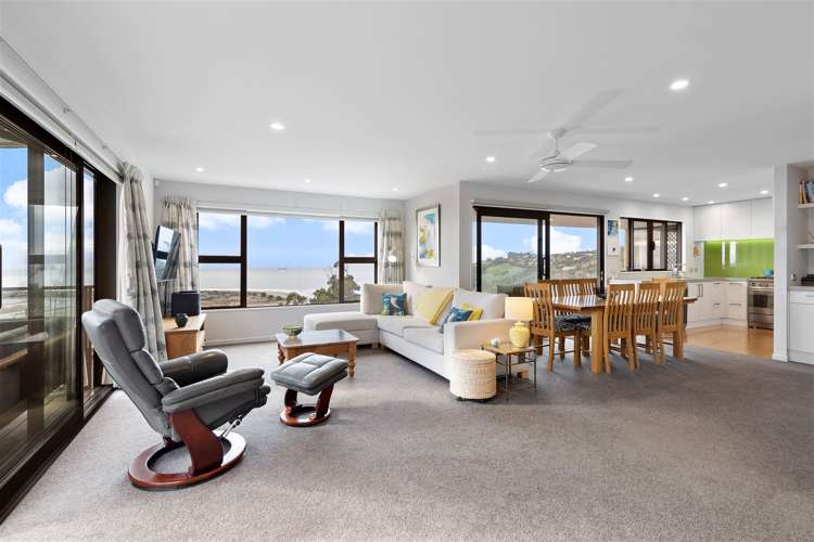 8 Crest Lane Redcliffs_6