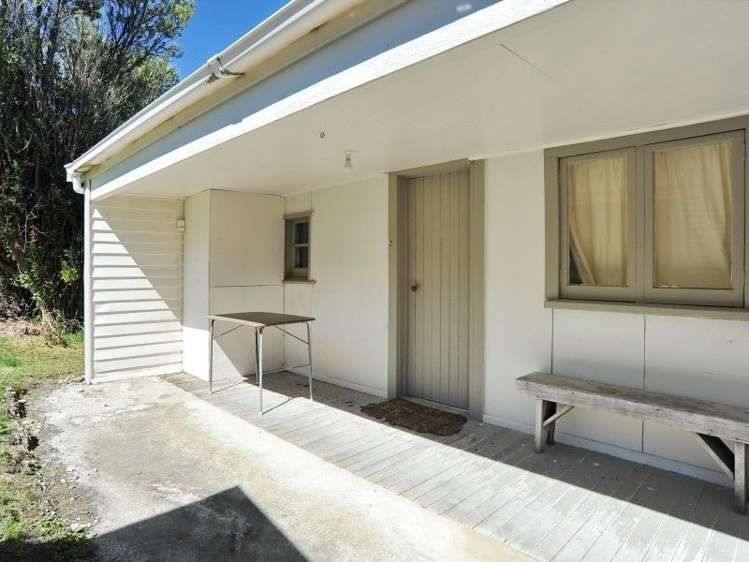 3 The Parade Motunau_12