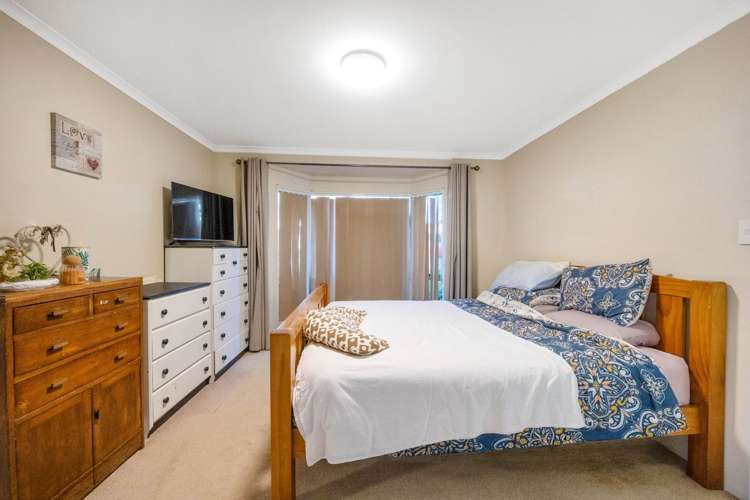 10 Lake Panorama Drive Henderson_5