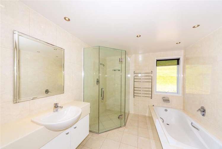 288 Whitford Road Whitford_14