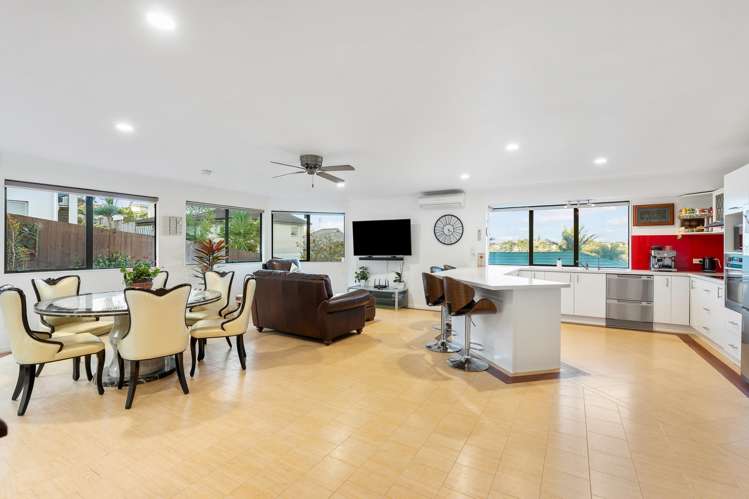 10 Devana Court Torbay_2