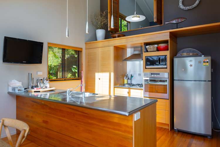 2299 Queen Charlotte Drive Anakiwa and Surrounds_9