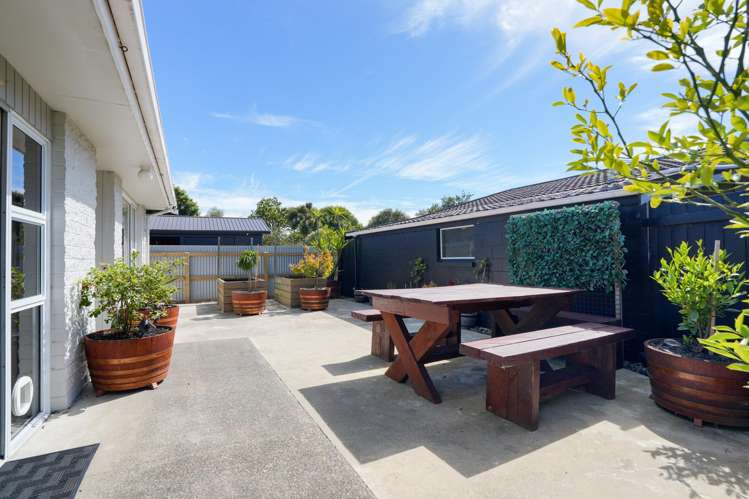 2/46 Arthur Street Gladstone_13