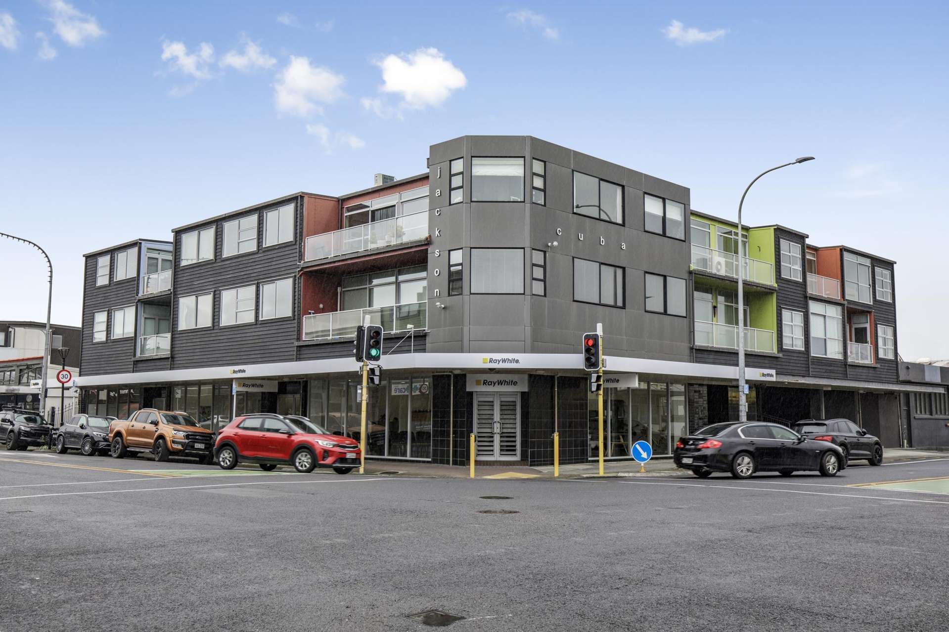 13/337 Jackson Street Petone_0