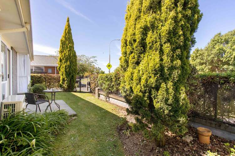 1/35 Lowry Avenue Redwood_15